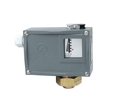 500/7D、500/7DK微壓控制器